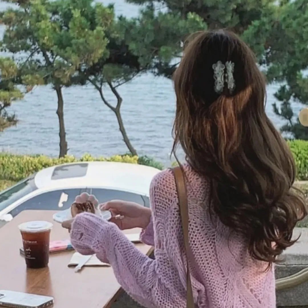 他夏天住在楼下